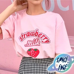 Remera Strawberry Milk