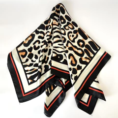 Pañuelo Trendy 70x70 cm en internet