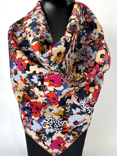 Pañuelo Floral - comprar online