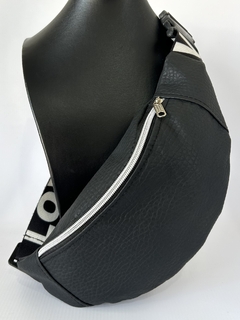 Riñonera Red Heart - comprar online