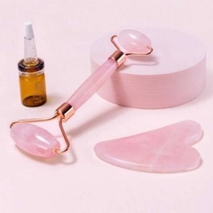 Rodillo de Jade + piedra Gua Sha + aceite Farsali