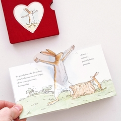 Adivina cuánto te quiero (Caja pequeña, con libro Pop-Up, acordeón) - tienda online