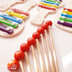 XILÓFONO con forma de guitarra - Lectorcitos a volar • Librería infantil 