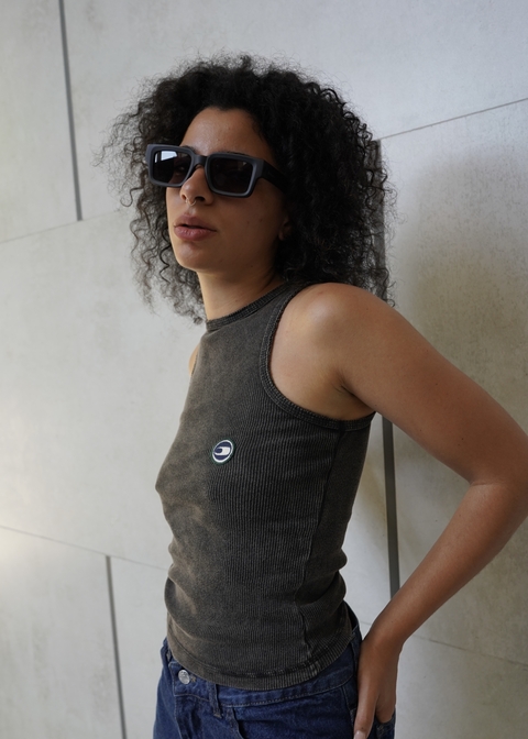 MUSCULOSA BORDADOR BLACK