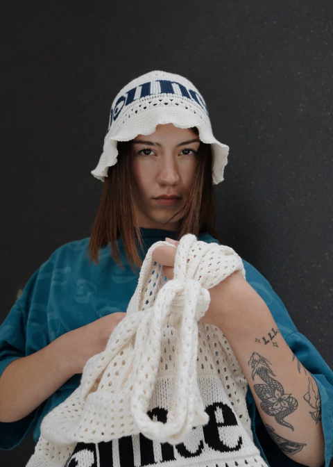 ICON BEANIE CRUDO - comprar online