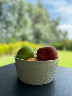 Ensaladera blanca margaritas ceramica - comprar online
