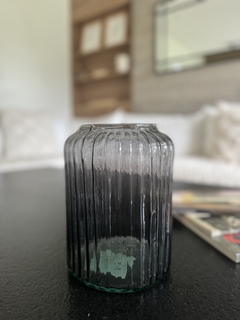 Florero gris - comprar online
