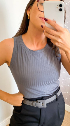 REGATA CANELADA GLOW na internet