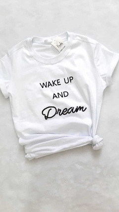 TSHIRT WAKE UP - Frida Fashionista - moda feminina marca própria