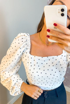 BLUSA CROPPED CORAÇÕES OFF-WHITE - loja online
