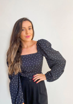 BLUSA CORAÇÕES PRETA na internet