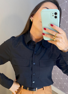 CAMISA CROPPED AYLA PRETA - comprar online
