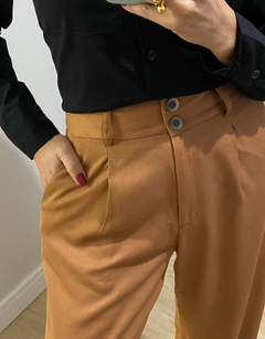 CALÇA PANTALONA MILY CARAMELO na internet
