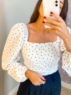 BLUSA CROPPED CORAÇÕES OFF-WHITE - comprar online