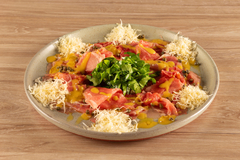 CARPACCIO AO MOLHO DE ALCAPARRAS E PARMESÃO - comprar online
