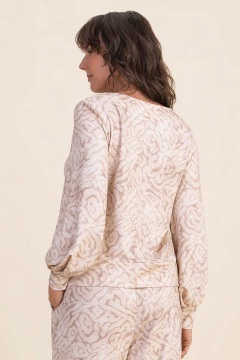 Blusa Moletinho V Longa Pregas Estampada (2204) na internet