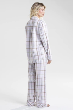 Pijama Abotoado Flanela Xadrez (399.01) na internet