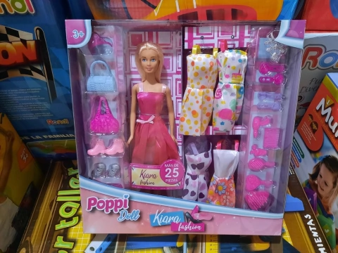Kiara fashion Poppi doll