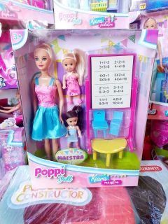Kiara maestra Poppi doll