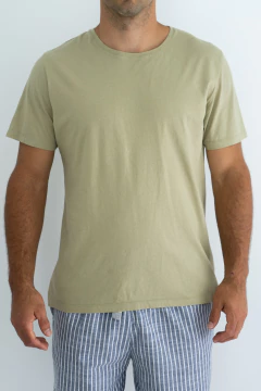 Remera Pima Hombre Verde - comprar online