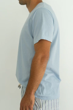 Remera Pima Hombre Celeste en internet