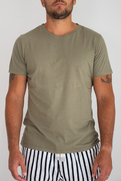 Remera Pima Hombre Verde Musgo
