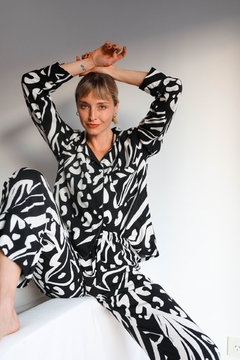 CONJUNTO LARGO MUJER SARLAT BN en internet