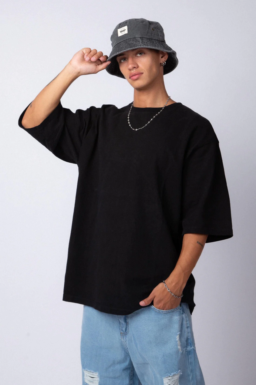 REMERA OVERSIZE CARL