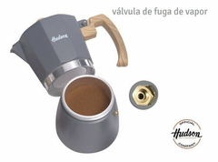 CAFETERA ALUMINIO HUDSON GRIS ESTILO ITALIANA 9 TAZAS - comprar online