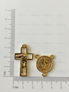 Kit Entremeio São Bento + Cruz Face de Cristo - Dourado na internet