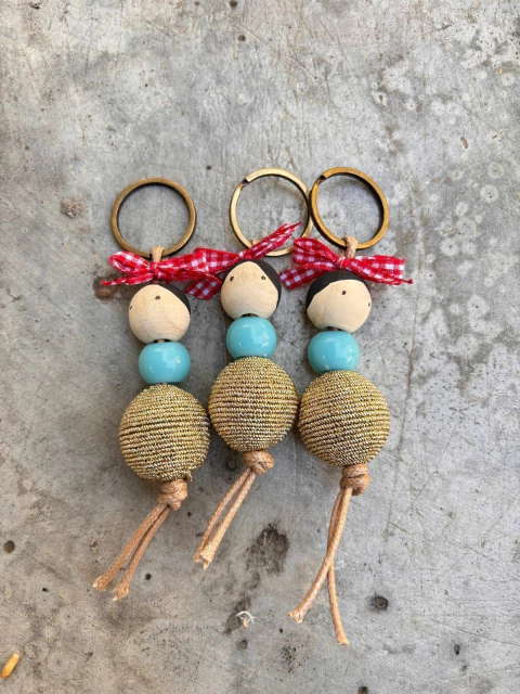 Chaveiro Menina - comprar online