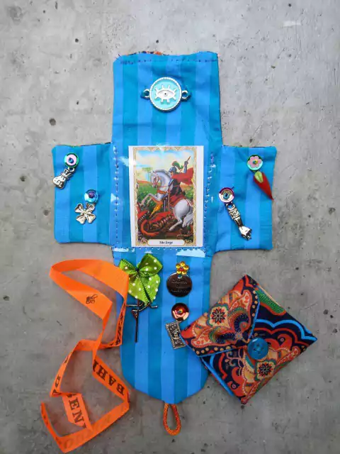 Altar Pocket Good Vibes