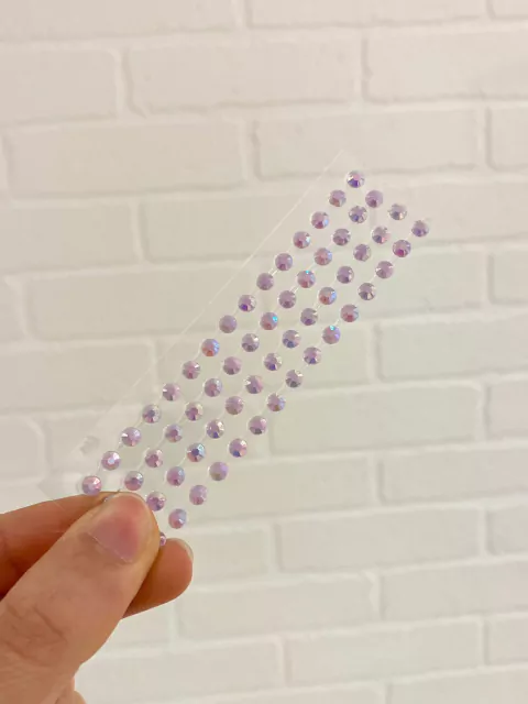 Strass autoadhesivo lila tornasolado XS