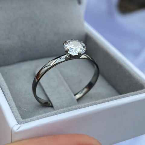 Anel Solitário Black