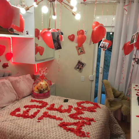 Kit Romântico com 300 pétalas