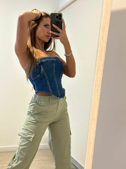Top denim