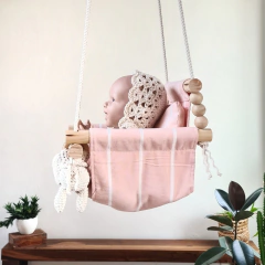 Mini Hamaca Akira Rosa (sin bebote ni sonajero) en internet