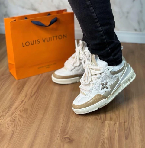 Louis Vuitton Skate - Bege - comprar online