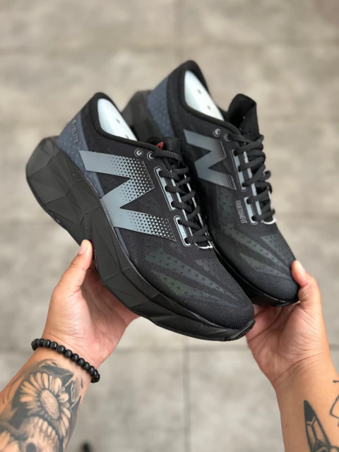 New balance Fuel cell rebel v4 - comprar online