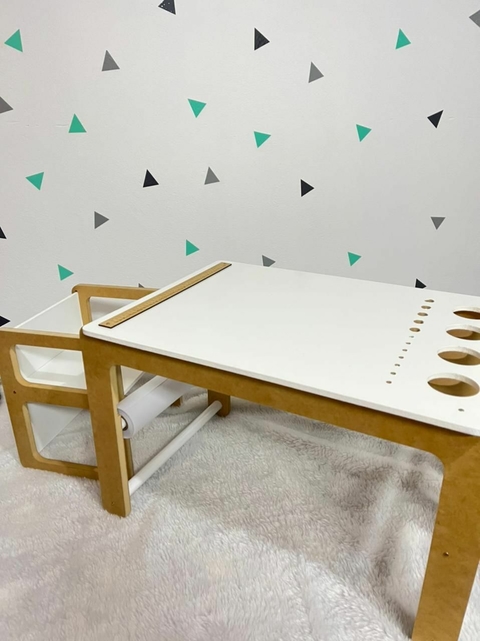 Mesa de dibujo + 1 silla montessori en internet