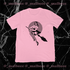 ♥ Remera Rosa - WITCH ♥