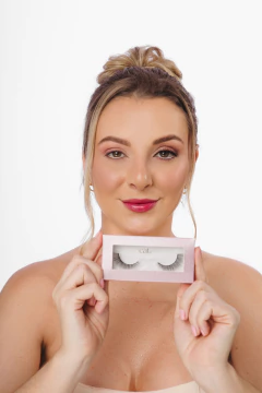 Imagem do Cílios Postiços Cat Beauty Clean