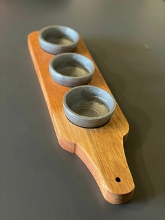 Tabla De Picada Premium Con Triple Dip Incluidos en Eucalipto - (M) - tienda online