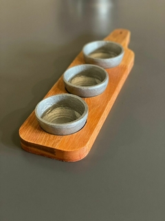 Tabla De Picada Premium Con Triple Dip Incluidos en Eucalipto - (M) - Chamba ideas