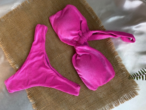 KINI ISIS - ROSA