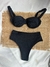 KINI Kallas Hot Pant - Preto