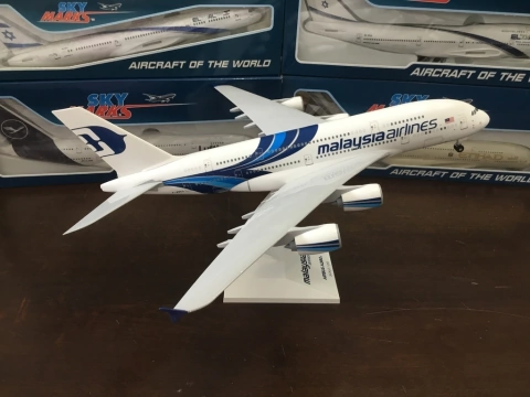 MALAYSIA AIRLINES A380-800