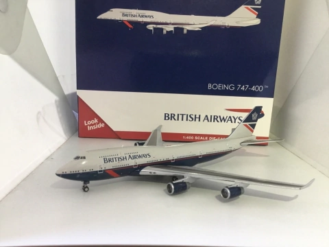 BRITISH AIRWAYS LIVERY LANDOR RETRO