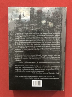 Livro - A Terra Dos Vampiros - John Marks - Ed. Planeta - comprar online