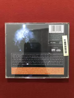 CD - Men At Work - Contraband: The Best Of - Seminovo - comprar online